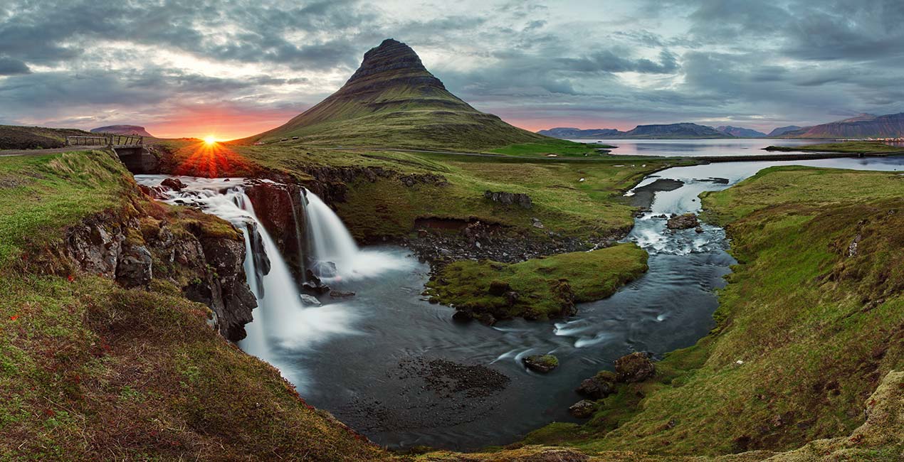 0002-gallery-iceland-waterfall-1