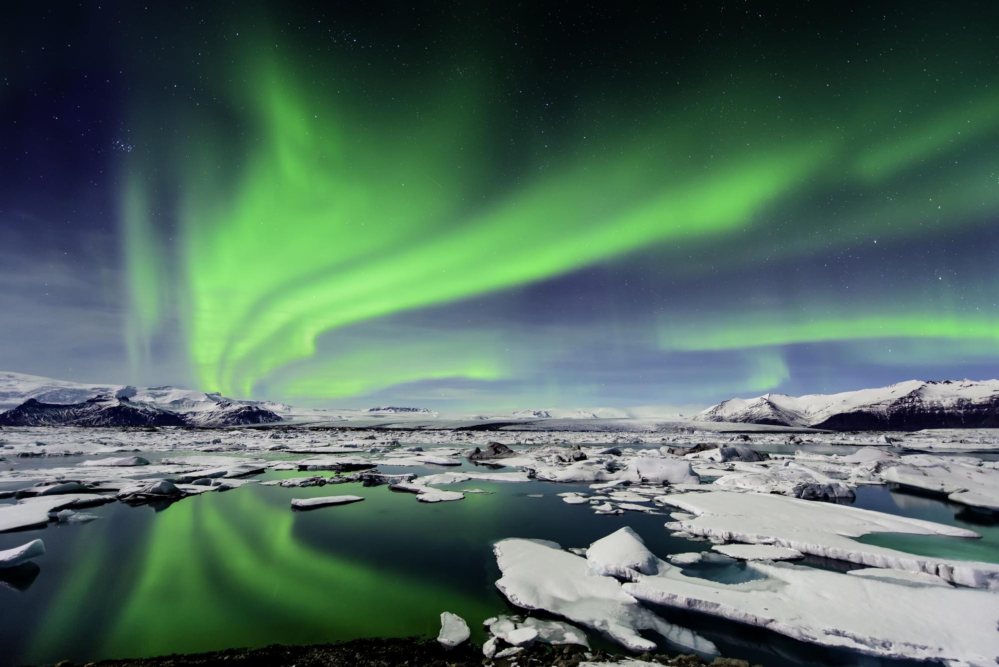 Dramatic Auroras In Iceland