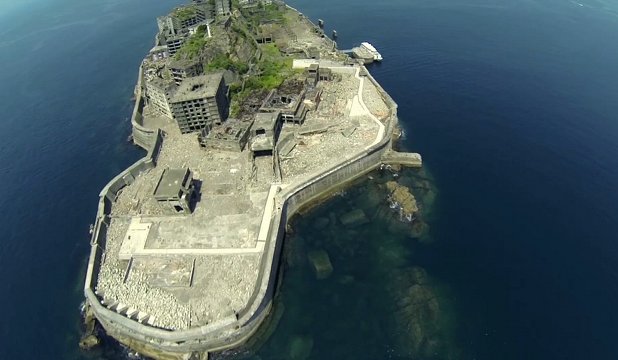 Hashima-Battlehip-Island-Gunkanjima